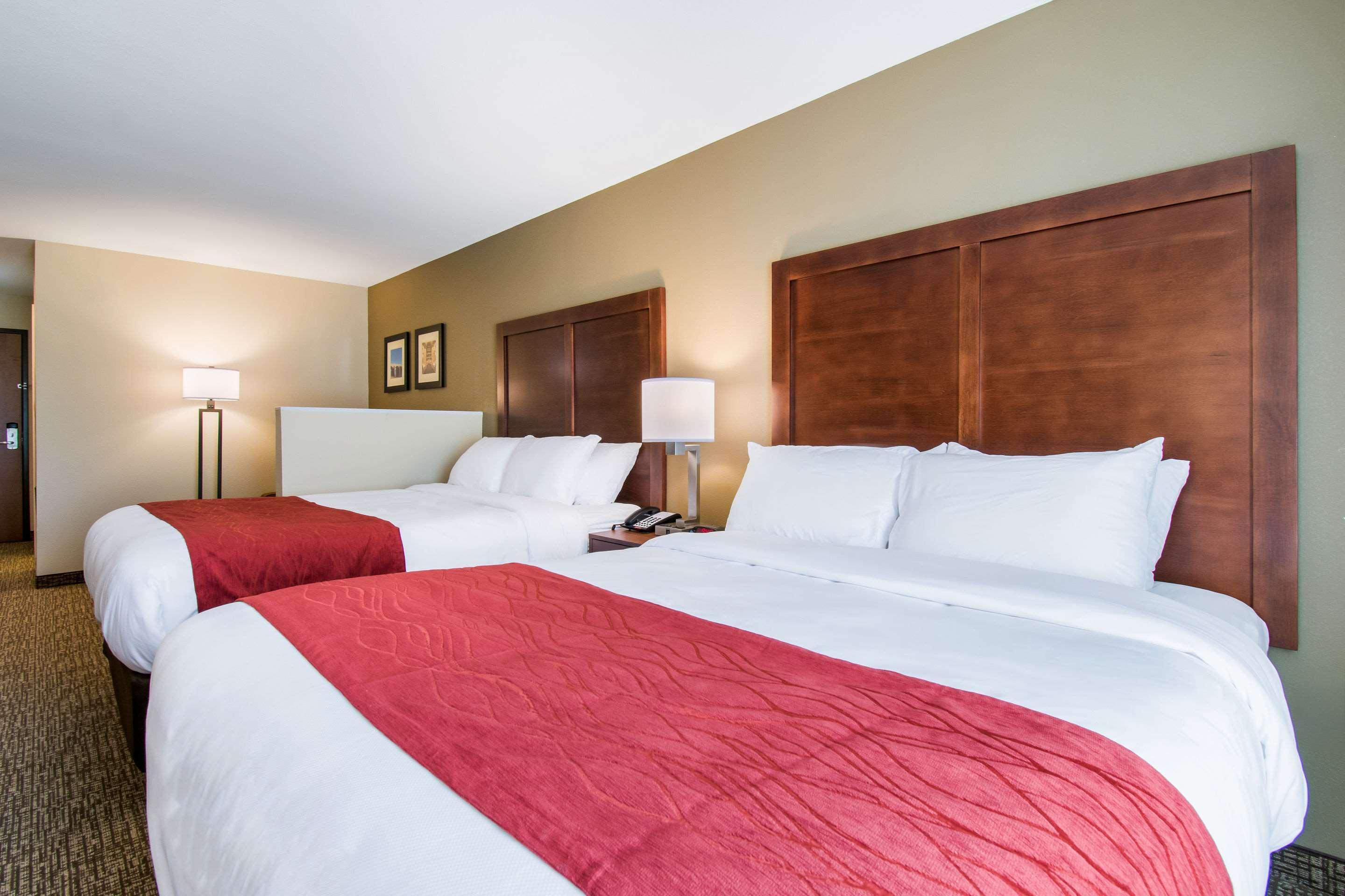 Hotel Comfort & - Hershey West Harrisburg